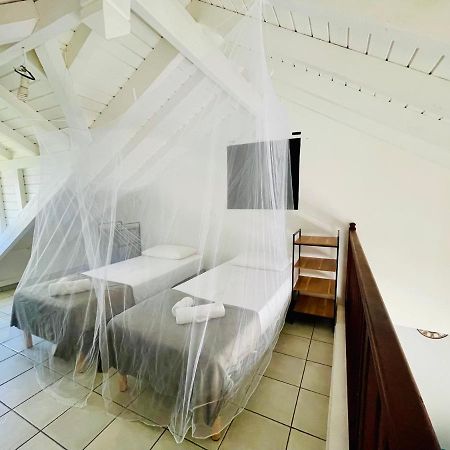 Appartement Cosy - Entre Nature Et Plages De Reve 르 고지에 외부 사진