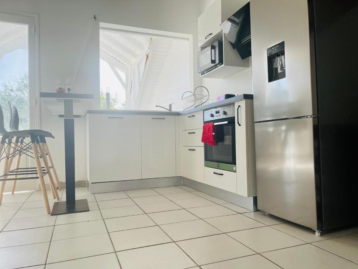 Appartement Cosy - Entre Nature Et Plages De Reve 르 고지에 외부 사진