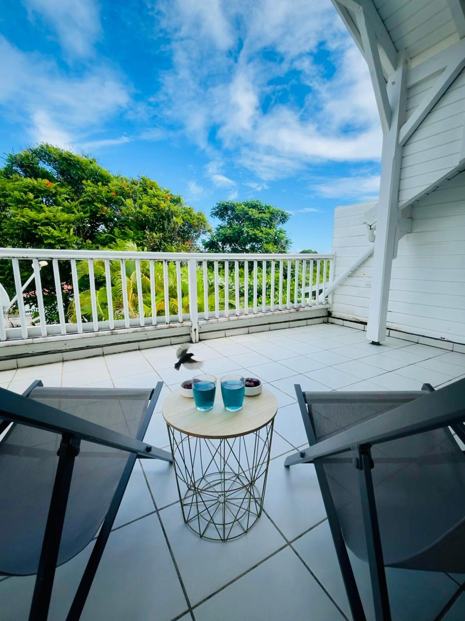 Appartement Cosy - Entre Nature Et Plages De Reve 르 고지에 외부 사진